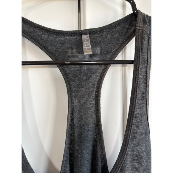 Under Armour Tank Top Gray Racerback Sleeveless Athletic Activewear - Picture 3 of 4